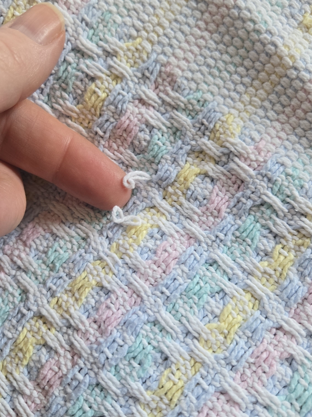 90s Vintage Beacon Pastel Waffle Knit Baby Blanket WPL 1675 100% COTTON 52X37 - Picture 5 of 7